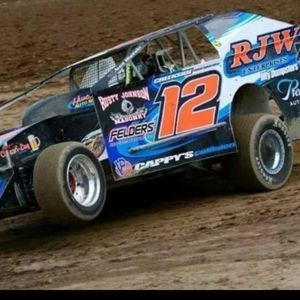 Meet your Posher, Devin